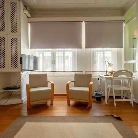 Villa Terrace Triplex In Peninsula Istanbul