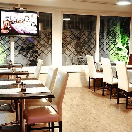 Hotel Arach Harbiye 4*
