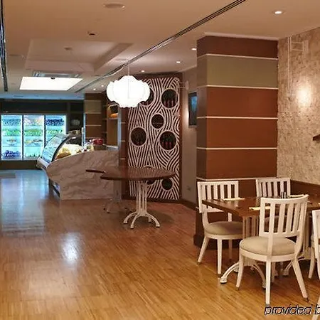Housez & Special Class 4* Istanbul