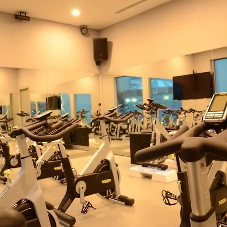 -comfortable Living Space- Fully Equipped -pullman *