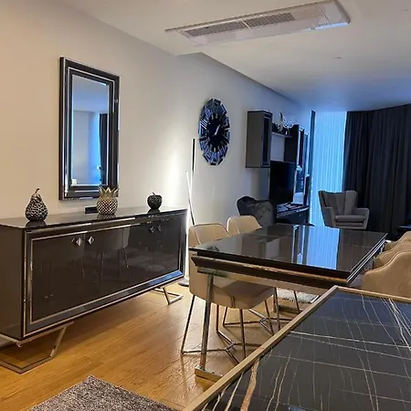 -comfortable Living Space- Fully Equipped -pullman Aparthotel