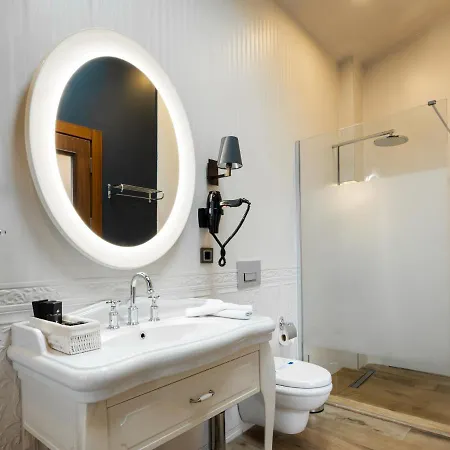 Polonez Hotel Istanbul