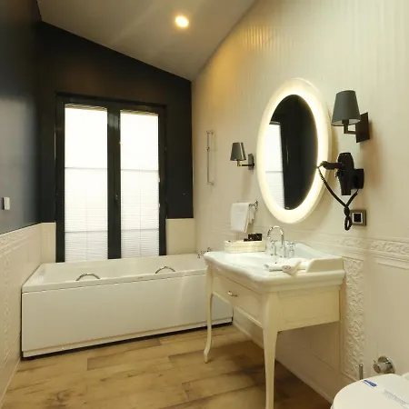 Hotel Polonez *