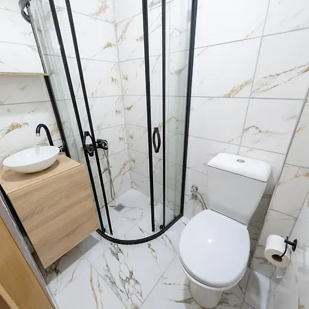 Hotel Kral Besiktas 3*