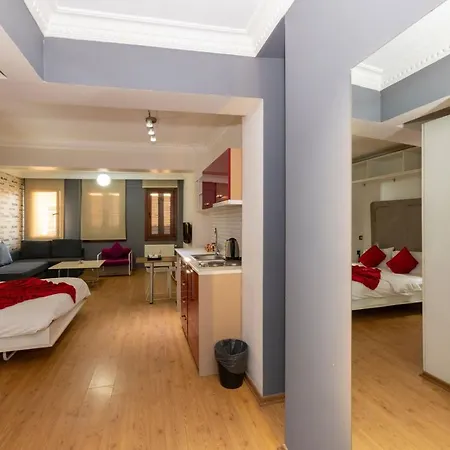 Aparthotel Taksim Full House *