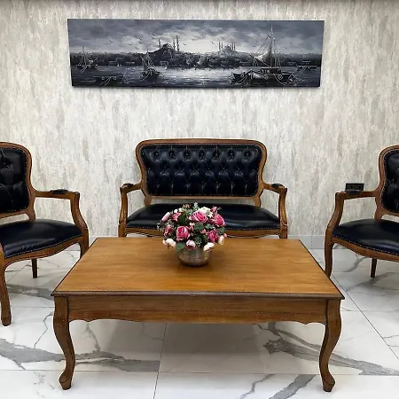 Rexee Hotel 3*
