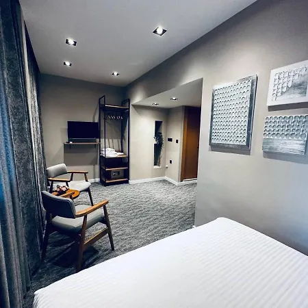Rexee Hotel