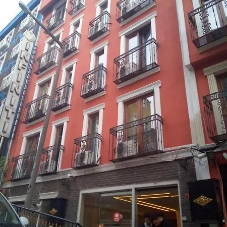 Otel Elite Brand 3*