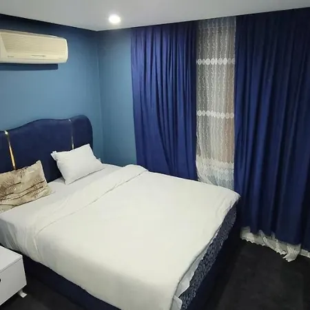 Elite Brand Hotel 3*
