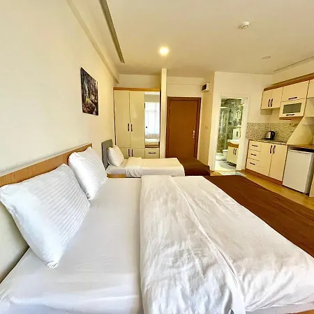 Aparthotel Newaz *