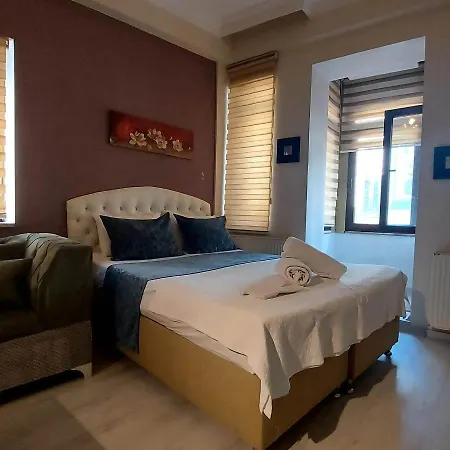 Aparthotel Greenbird *