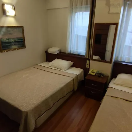 Hotel Nayla 3*