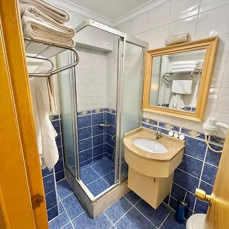 Grand Hisar Taksim Hotel 3*