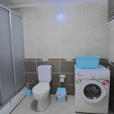 Cozy 3br Retreat Modern Comfort * Istanbul