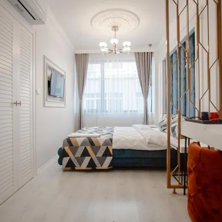 Hotel Megalos Galata *