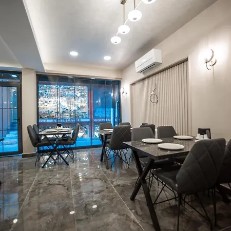 Hotel Megalos Galata *