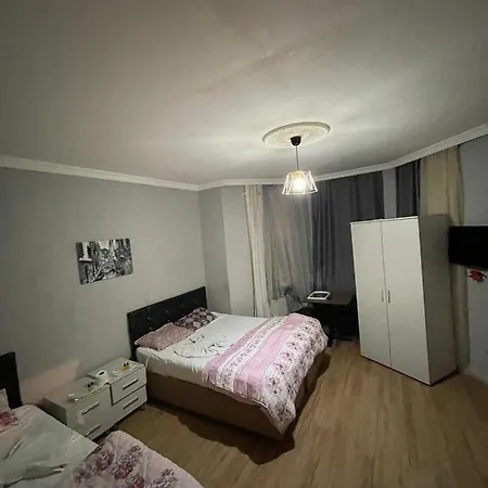 Aparthotel Reynna *