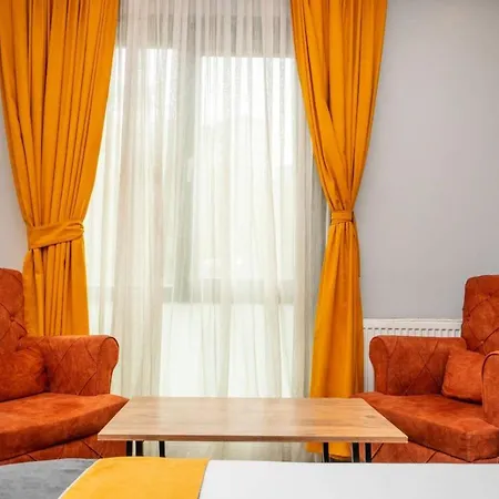 Hotel Comfort 4*