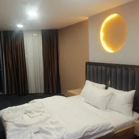 Marit Blue Otel *