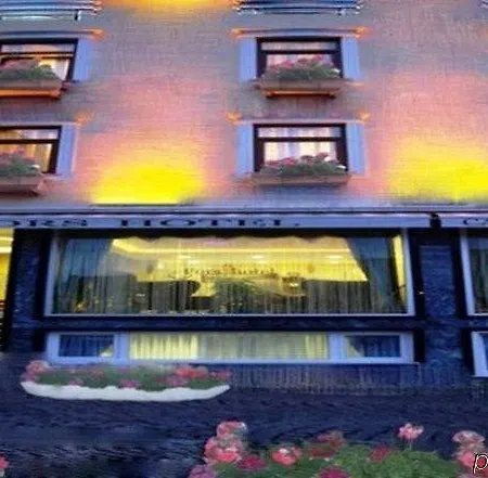 Otel Fors 3*