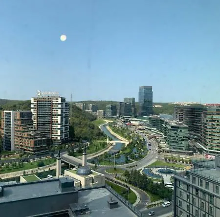 Avangart Vadistanbul Mall Sariyer * Istanbul