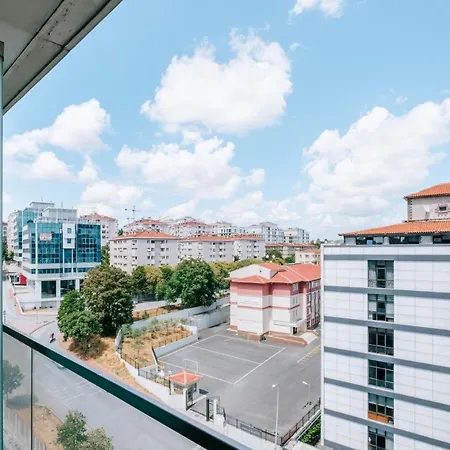 Apartment Cozy Studio Flat W Balcony 10 Min To Marmara Forum