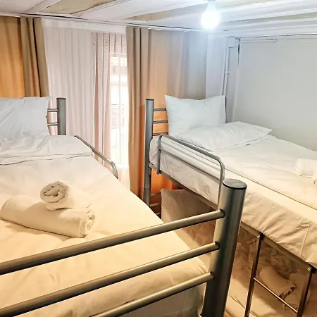 Taksim History Wooden Hostal