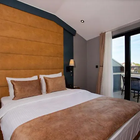 Hotel Days By Wyndham Arnavutkoy 3*