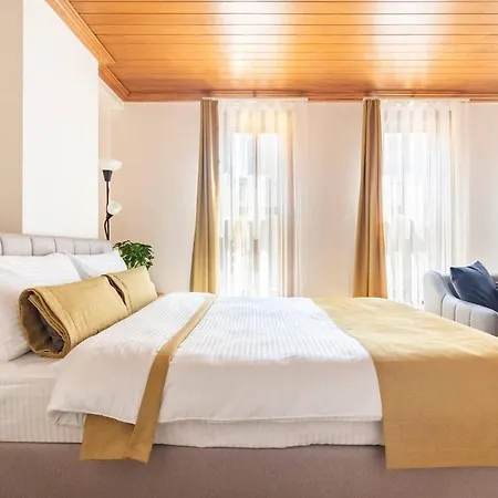 Cosa Mesken Hotel *