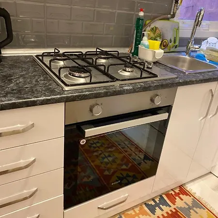 Kueltueruen Merkezinde Apartment Istanbul