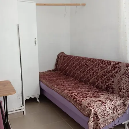 For Only Women Single Room, In Uskudar *