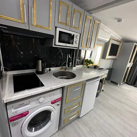 Taksim Larissa Aparthotel *