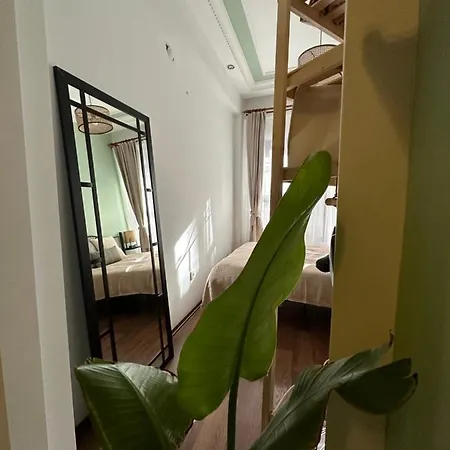 Historical Mansion Apartment