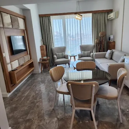 Batisehir Compound Luxury 1 Bedroom Istanbul
