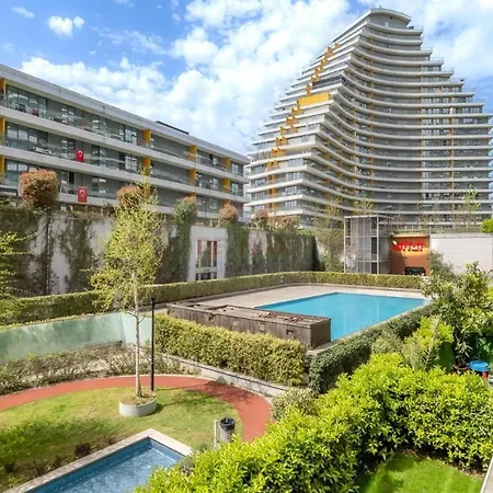 Batisehir Compound Luxury 1 Bedroom * Istanbul