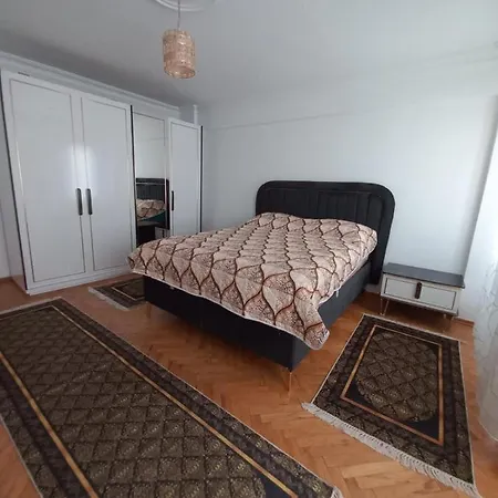 2 Eme Etage Ortakoey No 4 * Istanbul