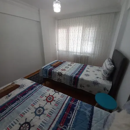 2 Eme Etage Ortakoey No 4 Istanbul