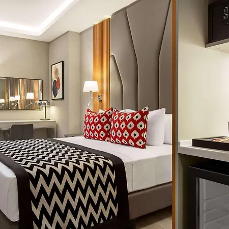 Ramada Encore By Wyndham Sisli Otel