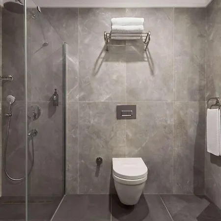 Ramada Encore By Wyndham Sisli