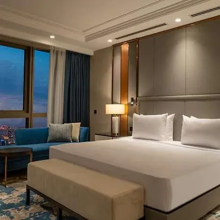 Hilton Mall Of