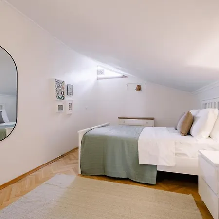 Sea View Duplex With Terrace 5 Min To Marina