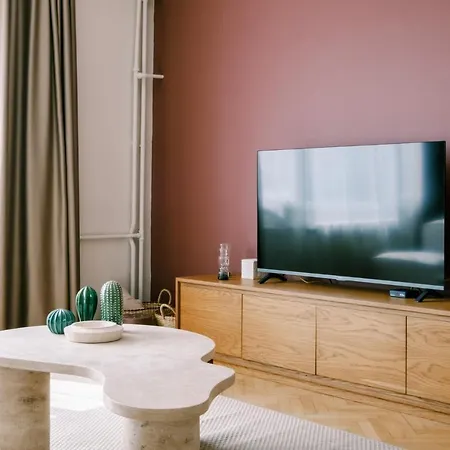 Apartment Sea View Duplex With Terrace 5 Min To Marina Istanbul