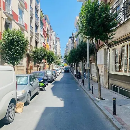Sisli Pangalti Da 2+1 Jakuzili Lux Daire Apartment Istanbul