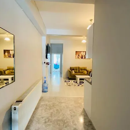 Apartment Sisli Pangalti Da 2+1 Jakuzili Lux Daire *