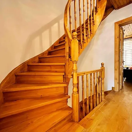 Refurbished Triplex In Taksim Provincia di Istanbul