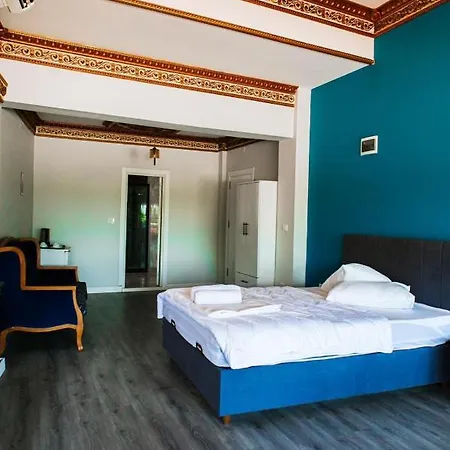 Yali House *