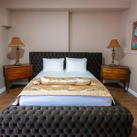 Gardan Hotel