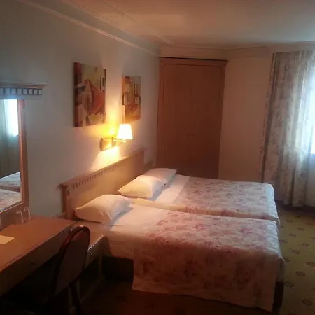 Grand Medya Hotel
