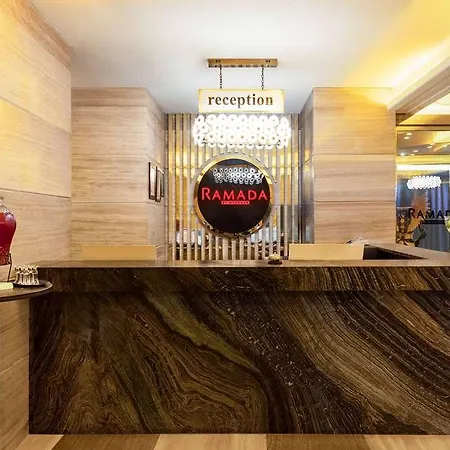 Hotel Ramada Pera