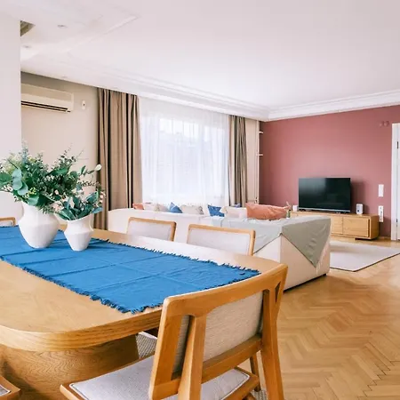 Sea View Duplex With Terrace 5 Min To Marina * Istanbul